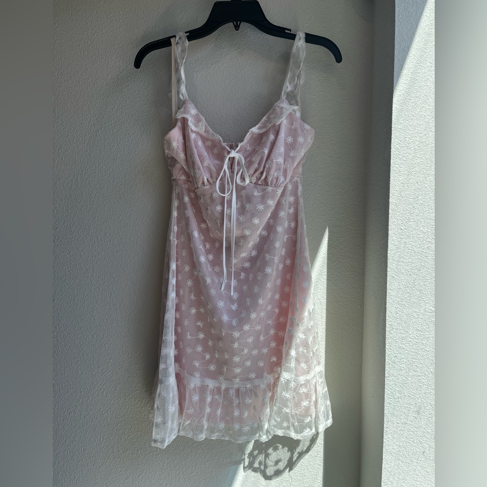 BCBGeneration blush and ivory short ruffled sundress size S